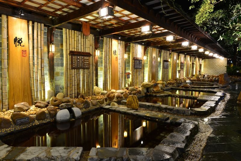 Imperial Hot Spring Resort Experience in Zhuhai - A hot spring day, not a quick stop
