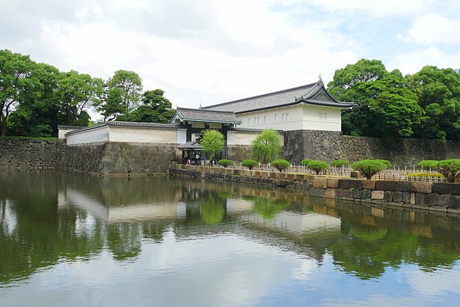Imperial Palace East Garden and Heritage of Edo Castle Tour - Accessibility Information