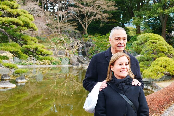 Imperial Palace History Private Walking Tour at Chiyoda - Tour Inclusions