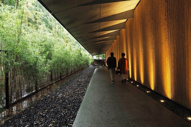 Imperial Palace, Meiji Shrine, & Aoyama Tour - Deep Dive into the Tour Experience