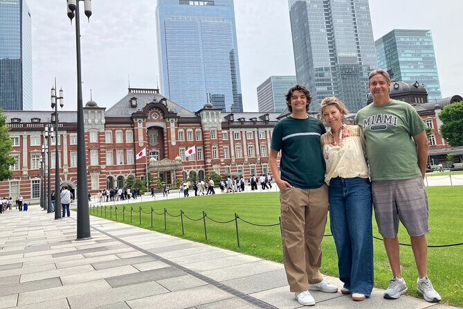 Imperial Palace to Tokyo Station Historical Walking Tour - Good To Know