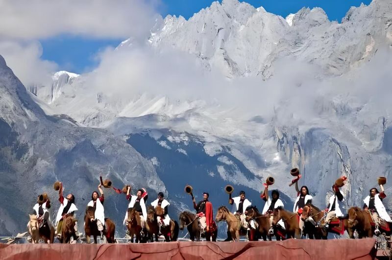 Impression of Lijiang - A one-hour program with two start times