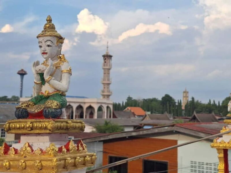 In Ayutthaya: Tour Guide Service with Authentic Local tour - An In-Depth Look at the Experience