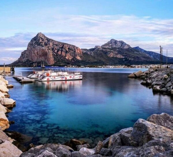 In Catamaran to Reserve Zingaro and Faraglioni Scopello - Frequently Asked Questions