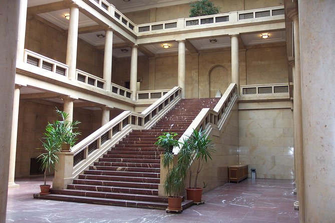 In Hitlers Footsteps Through Munich - Tour Highlights