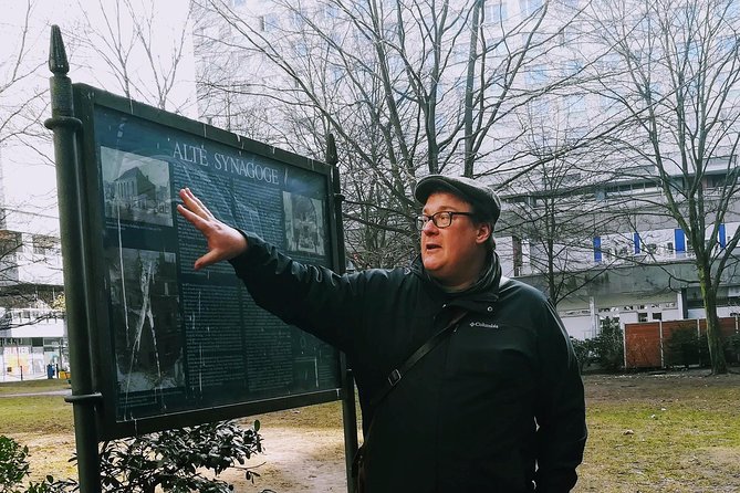In Search of Jewish Berlin - Small Group 3-hour Tour - Exploring the Old Synagogue and Its History