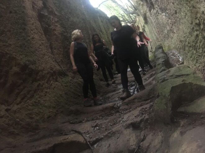 In the Footstep of the Etruscans: Hike & Wine Tasting - Inclusions