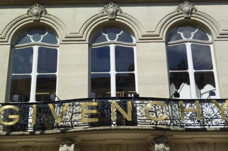 In the Footsteps of Audrey Hepburn: a Self-Guided Audio Tour - Tour Details