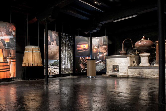 In the Heart of DUSSE - Sensory Experience - Tour Overview and Itinerary