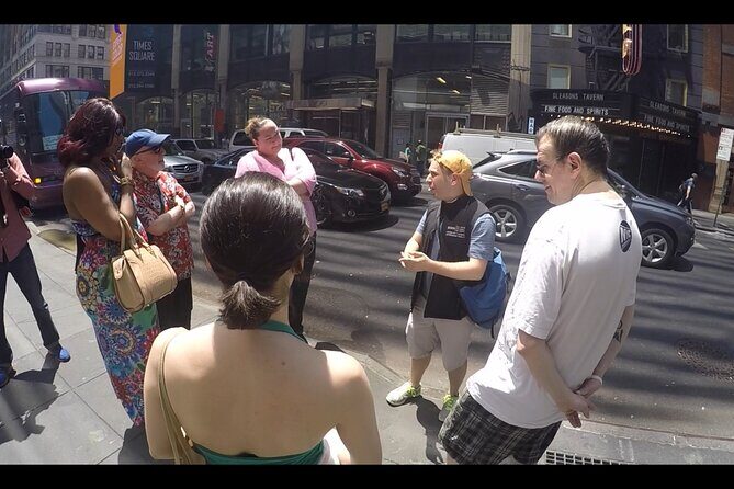 In The Heights Musical Walking Tour - An Inside Look at the In The Heights Musical Walking Tour