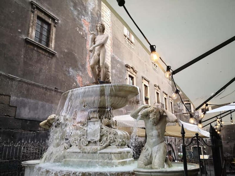 In the popular heart of Catania: from Civita to San Berillo - Practical Tips for Travelers