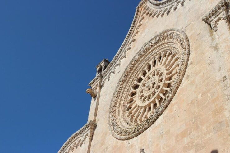 In the White of Ostuni - Good To Know