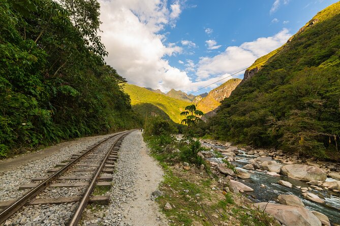 Inca Jungle Trail to Machu Picchu in 4 Days - Inclusions
