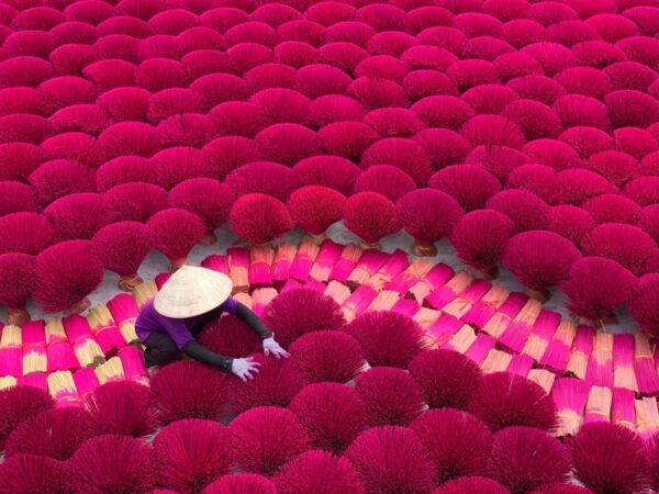 Incense Village, Hat Making, Lacquer & Train Street Full Day - Inclusions and Exclusions