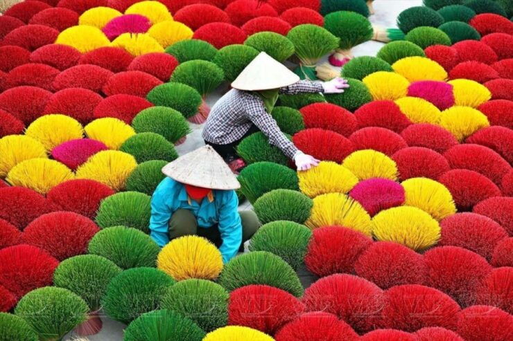 Incense Village & Perfume Pagoda Full Day Private Car - Good To Know