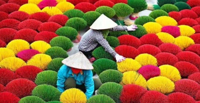 Incense Village & Perfume Pagoda Full Day Private Car - Itinerary Details