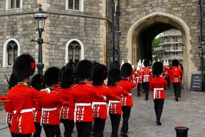 Independent Layover Tour to Windsor From London Gatwick or Heathrow Airport - Tour Overview
