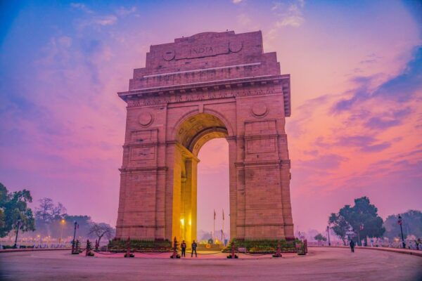 Indias Magic: an Exclusive Journey. - Directions