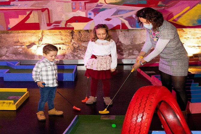 Indoor Mini Golf Experience - What to Expect