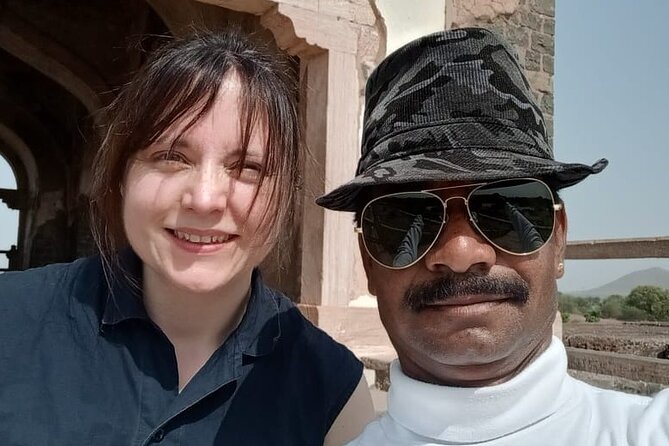 Indore to Mandu and Maheshwar: A Heritage Day Tour - Good To Know