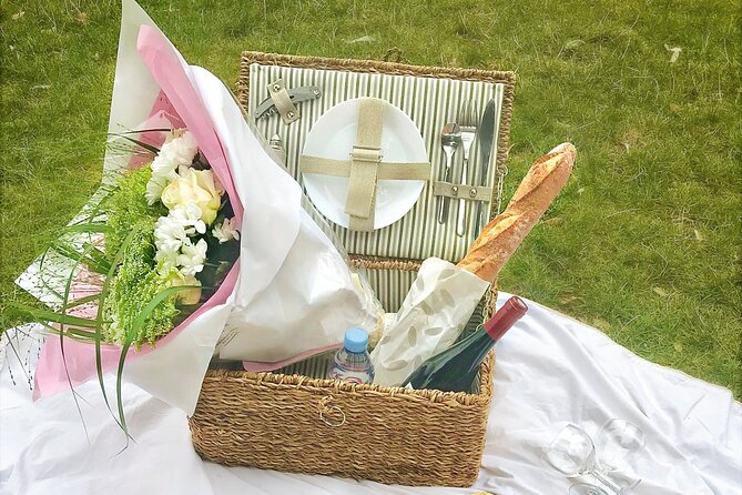 Indulge in a Gourmet Parisian Picnic With Wine - The Sum Up