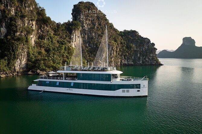 Indulge in Luxury: JadeSails' Day Cruise to Lan Ha Bay from Hanoi - Indulge in Luxury: JadeSails Day Cruise to Lan Ha Bay from Hanoi