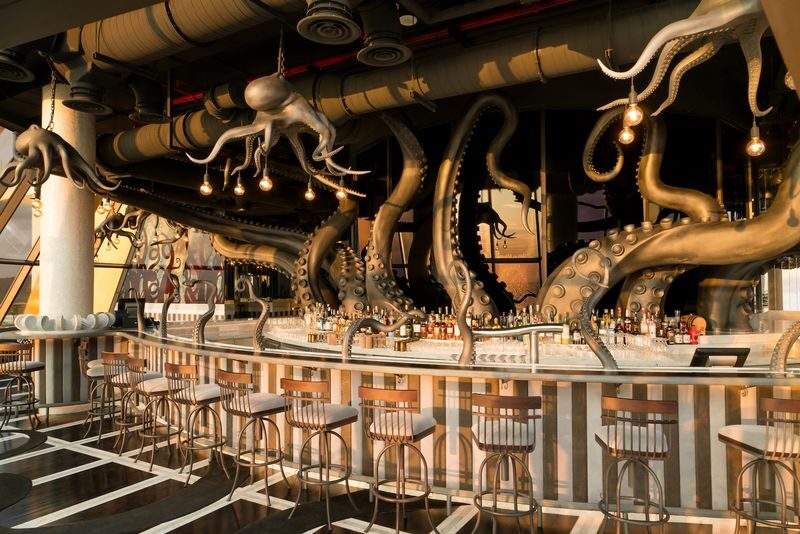 INK 360 Rooftop Drinks Experience at InterContinental Phu Quoc - How much time to allow, and who will enjoy it