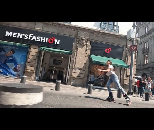Inline Skate Rentals in Mexico City (Central Area) - Safety Gear Included