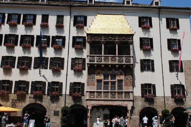 Innsbruck and Swarovski Crystal World Private Tour From Salzburg - Exploring Innsbrucks Historic Center