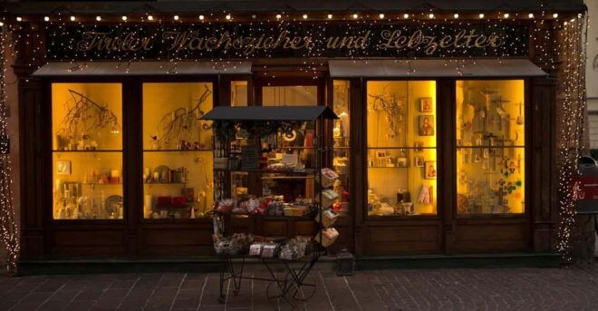 Innsbruck Christmas Market Tour - Market Overview