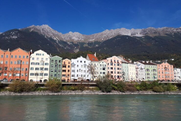 Innsbruck: Express Walking Tour With a Local Guide - Booking and Cancellation Details