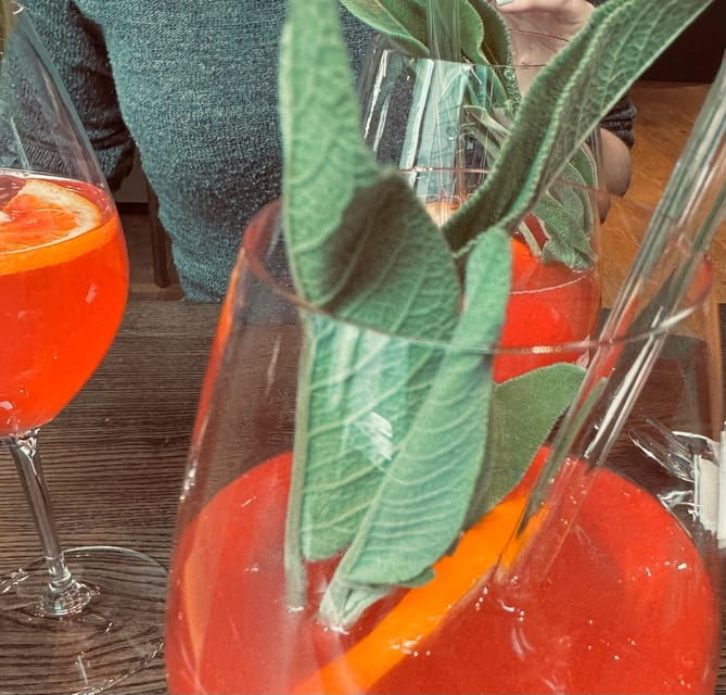 Innsbruck: History and Drinks - Experience Highlights
