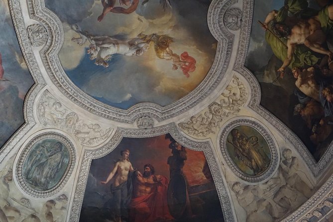 Inside Musee Du Louvre and the Tuileries Garden Private Tour - Tour Inclusions and Services Provided