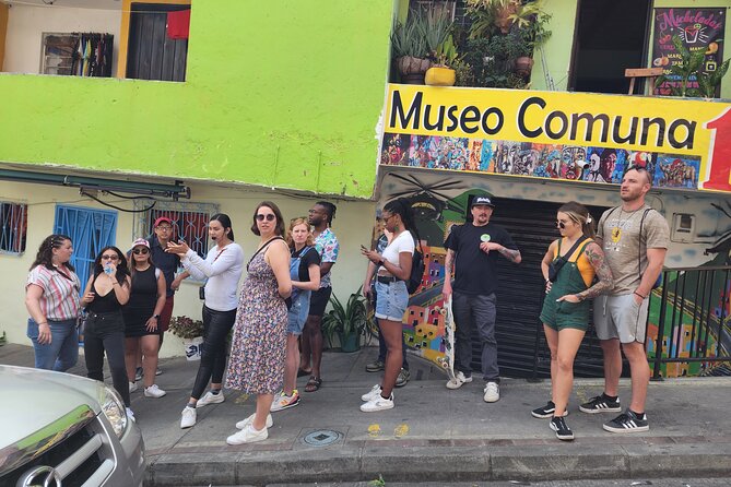 Inside the Real Comuna 13 and Graffiti Private Tour From Medellin - Tour Highlights