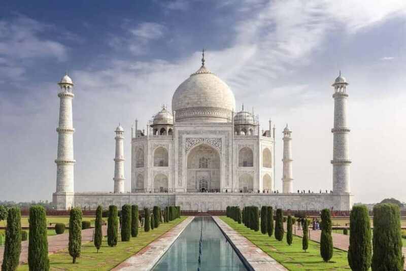 Inside the Taj Mahal - A journey Through Time - The Journey from Delhi to Agra