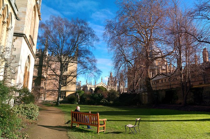 Inspector Morse Oxford Small Group Public Tour at 12.00 - Background