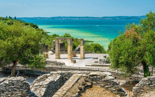 Inspiring Family Walking Tour in Sirmione - Additional Information