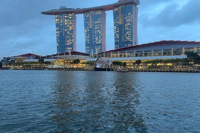 InstaGlam Singapore: Sunset City Tour & Night River Cruise - Why This Tour Offers Great Value