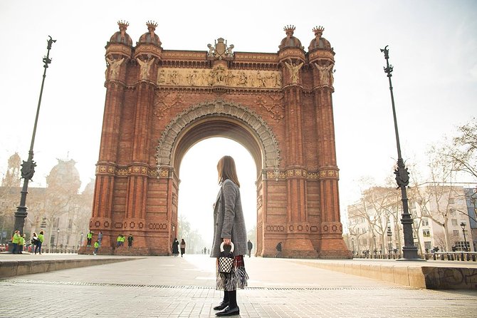 Instagram Photoshoot Tour in Barcelona - Meeting and Pickup
