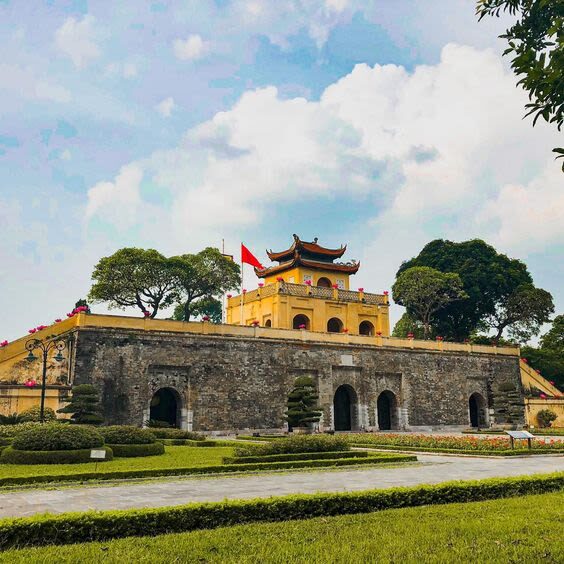 Instagram Quang Phu Cau Incense Village-Thang Long Imperial Citadel - Thang Long Citadel connects the craft visit to Vietnam’s past