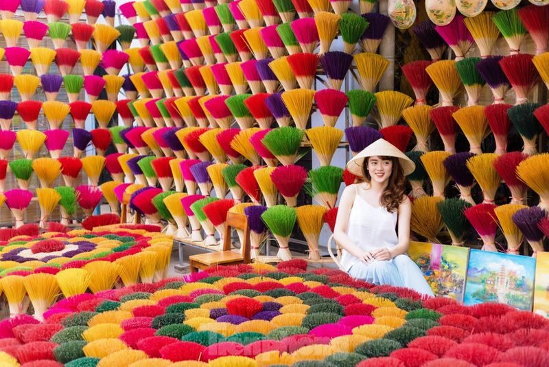 Instagram Quang Phu Cau Incense Village-Thang Long Imperial Citadel - How much time the half-day schedule gives you