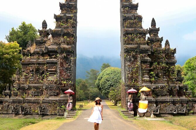 Instagram Tour : Banyumala Waterfall - Handara Heaven Gate - Ulundanu Temple - Good To Know