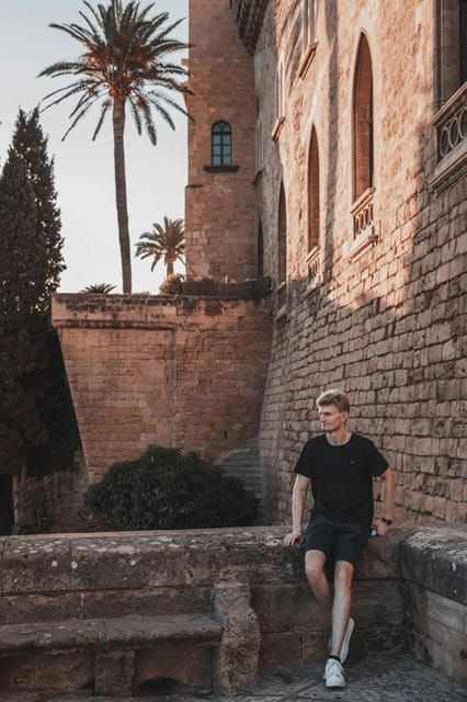 Instagram Tour in Palma De Mallorca With a Private Photographer - Highlights of the Tours Iconic Locations