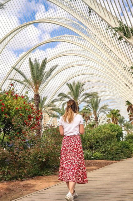 Instagram Tour of Valencia With a Private Photographer - Included Services