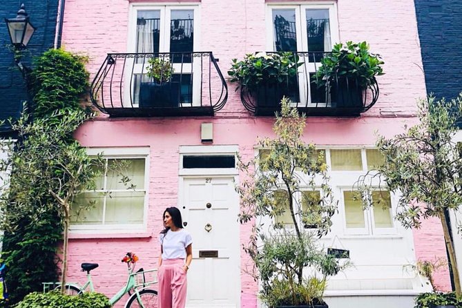 Instagrammable Photos in Notting Hill - Guarantee of the Best Possible Photos