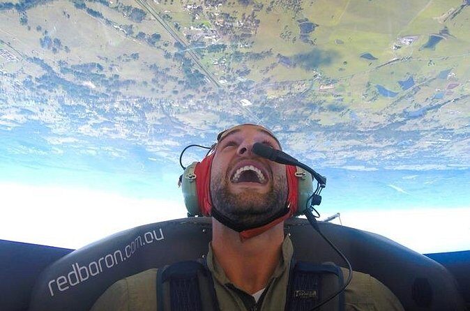 Intense Aerobatics Experience in the Extra 330LX - Who Should Consider This Tour?