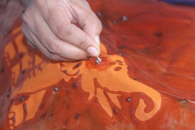 Interactive Batik Workshop and Lessons in Sri Lanka - Good To Know