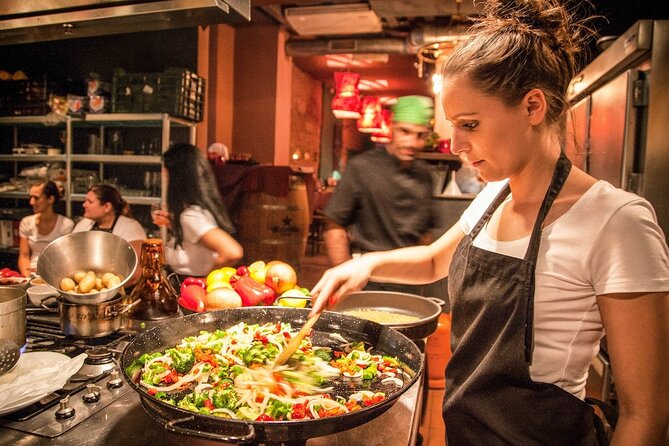 Interactive Spanish Cooking Experience in Barcelona - Inclusions and Meeting Details