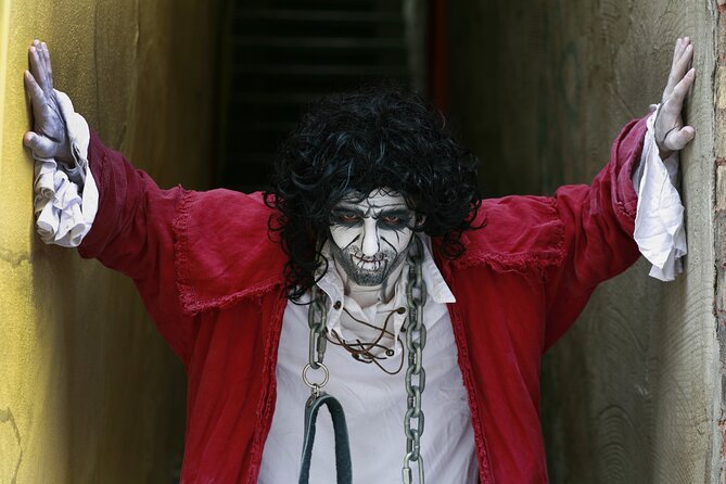 Interactive Street Theatre Crimes in New France - Questions and Support