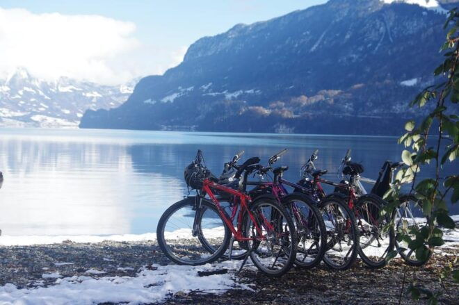 Interlaken: Bike Tour With Rivers, Lakes, and Hot Chocolate - Aare River and Lake Thun
